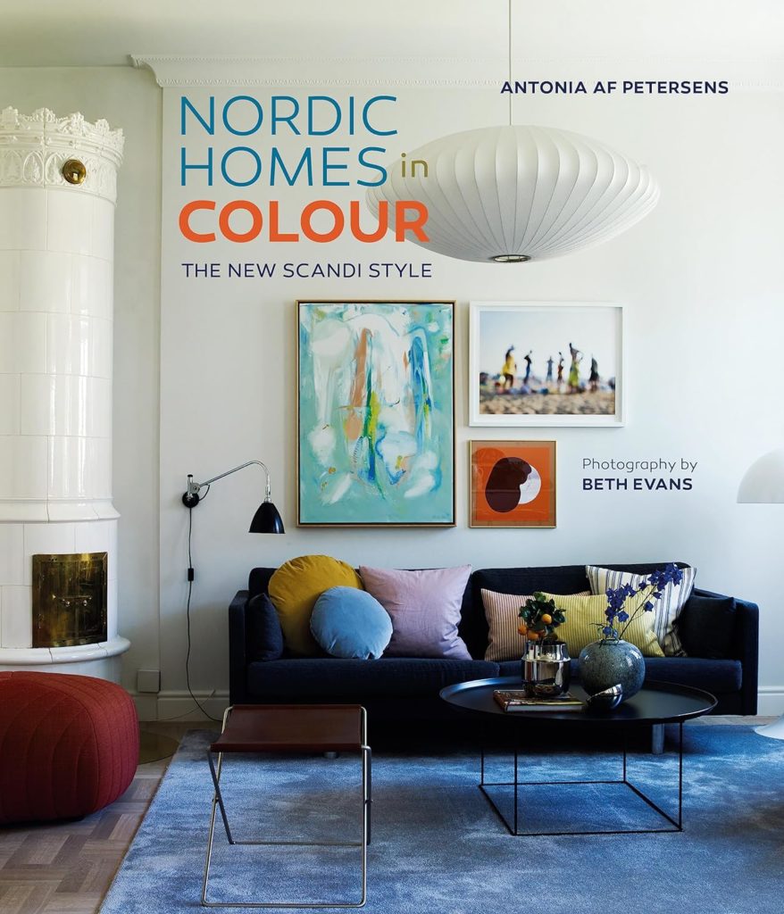 Nordic Homes in Color